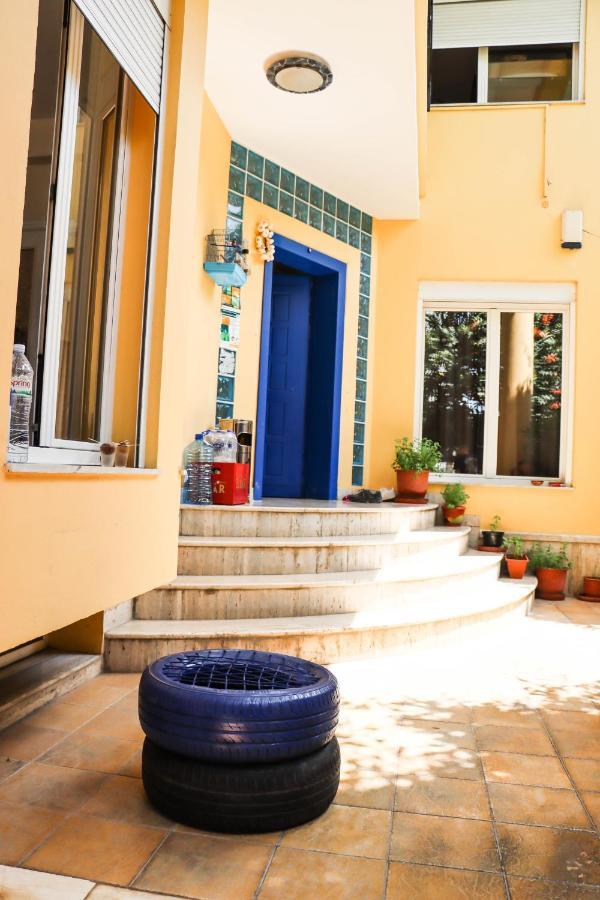 Blue Door Hostel Tirana Exterior photo