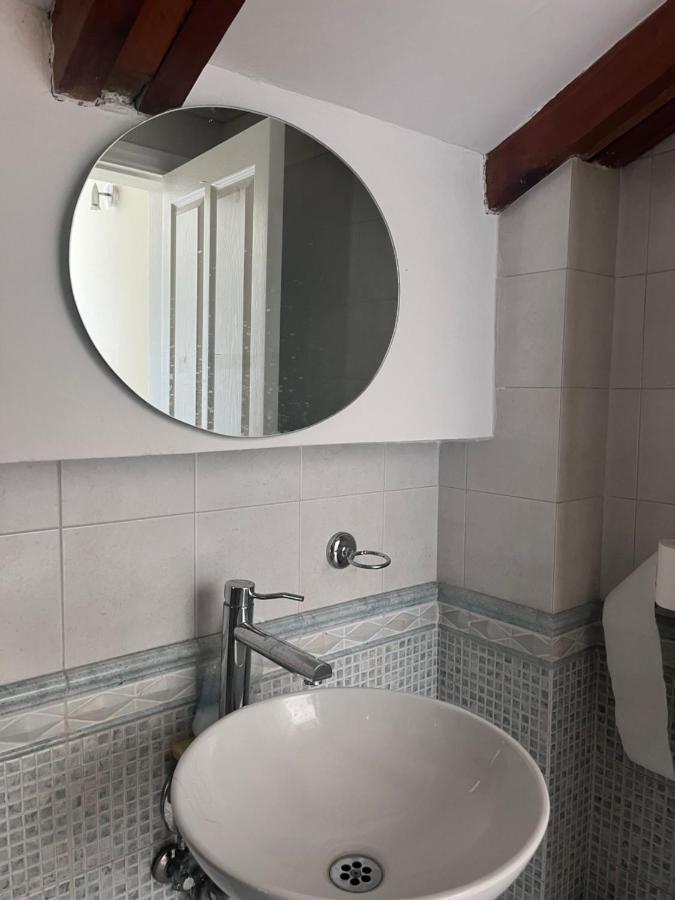 Blue Door Hostel Tirana Exterior photo